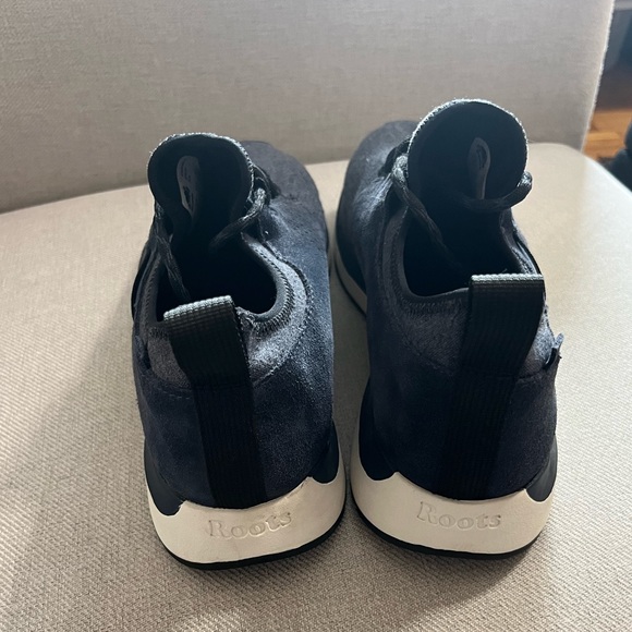 Men’s Roots shoes - Picture 4 of 7
